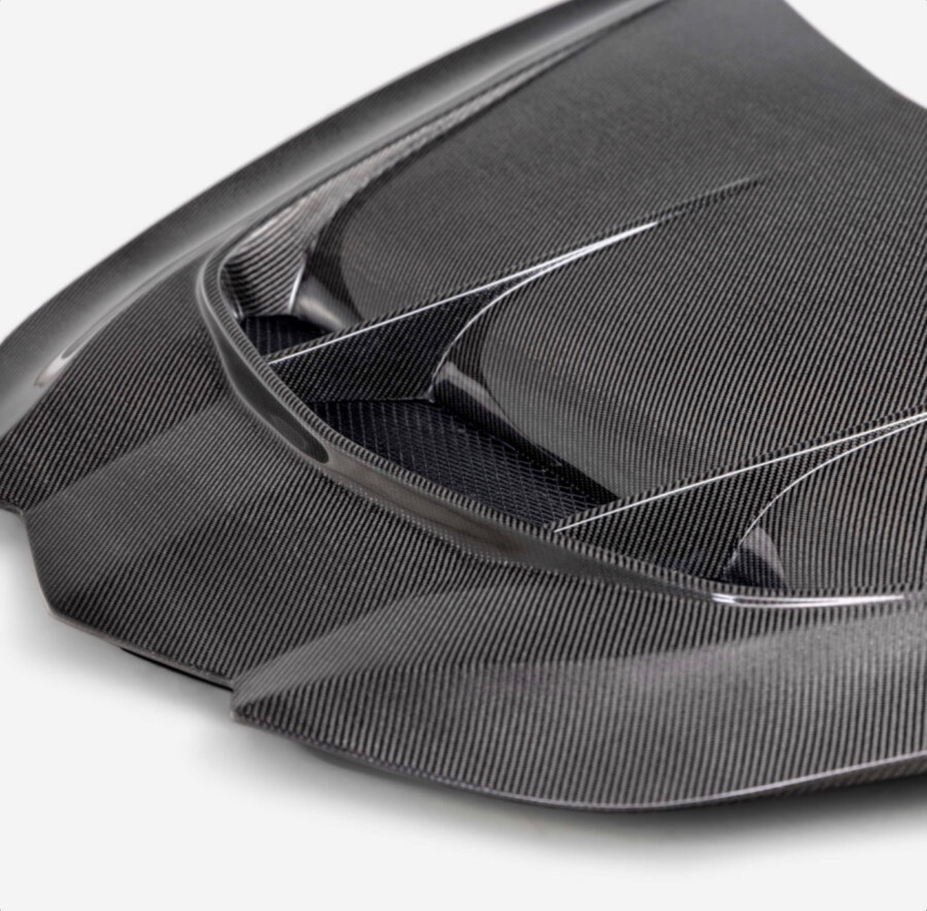 AC 2020+ Chevrolet Corvette C8 Type-Z1 Double Sided Carbon Fiber Hood